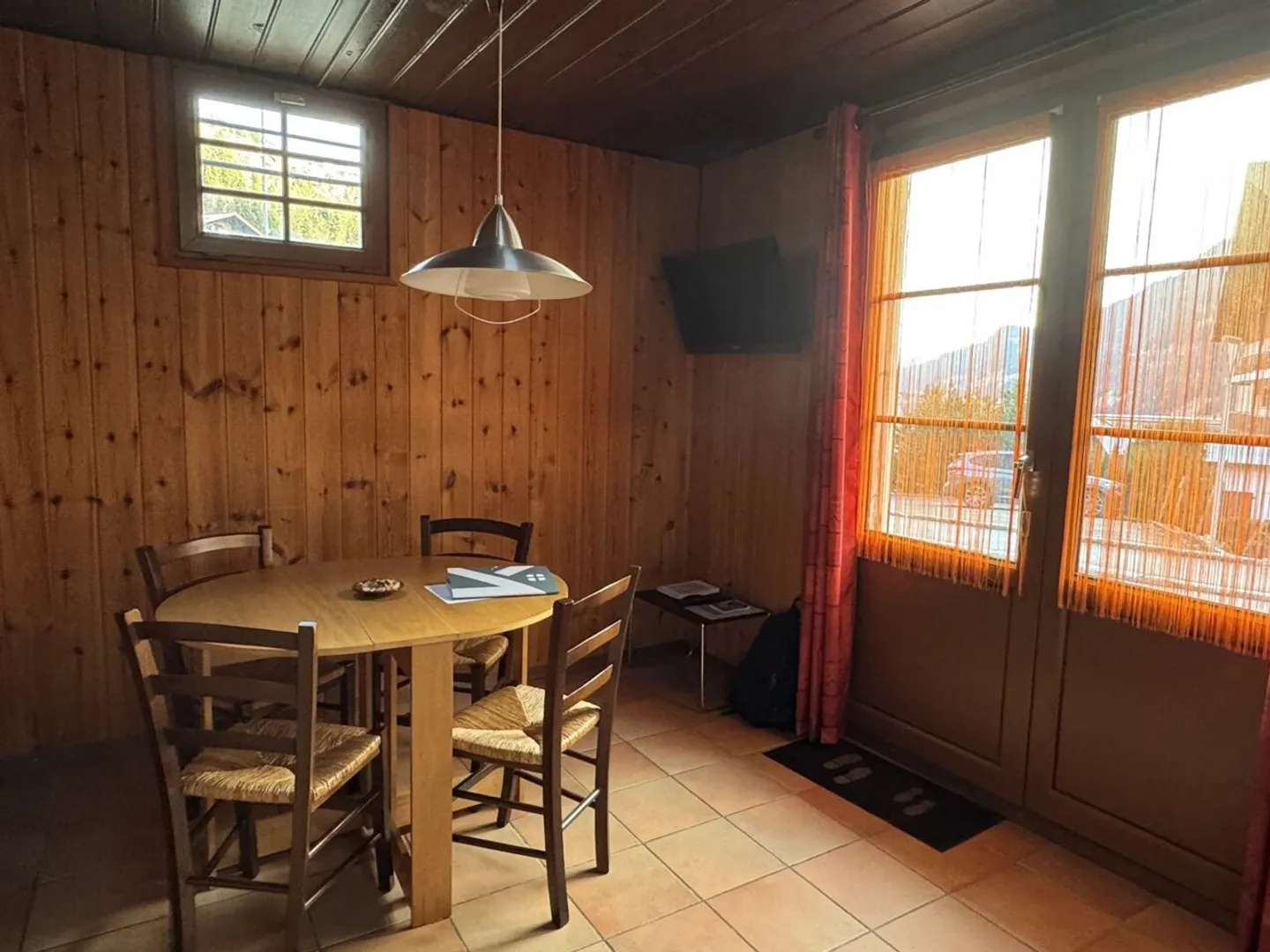Chalet in affitto - Foto 3 di 12