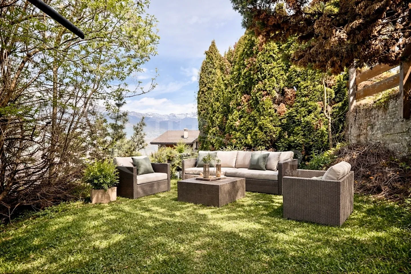 DETACHED HOUSE WITH BREATHTAKING PANORAMA OVER THE PLAIN - Photo 10 of 10