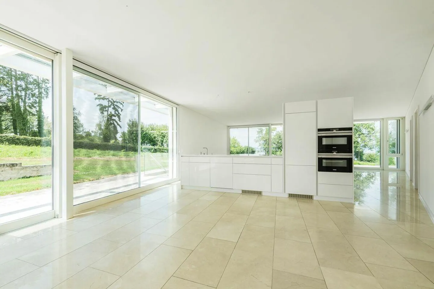 Sogno abitativo con accesso al lago - Foto 5 di 15