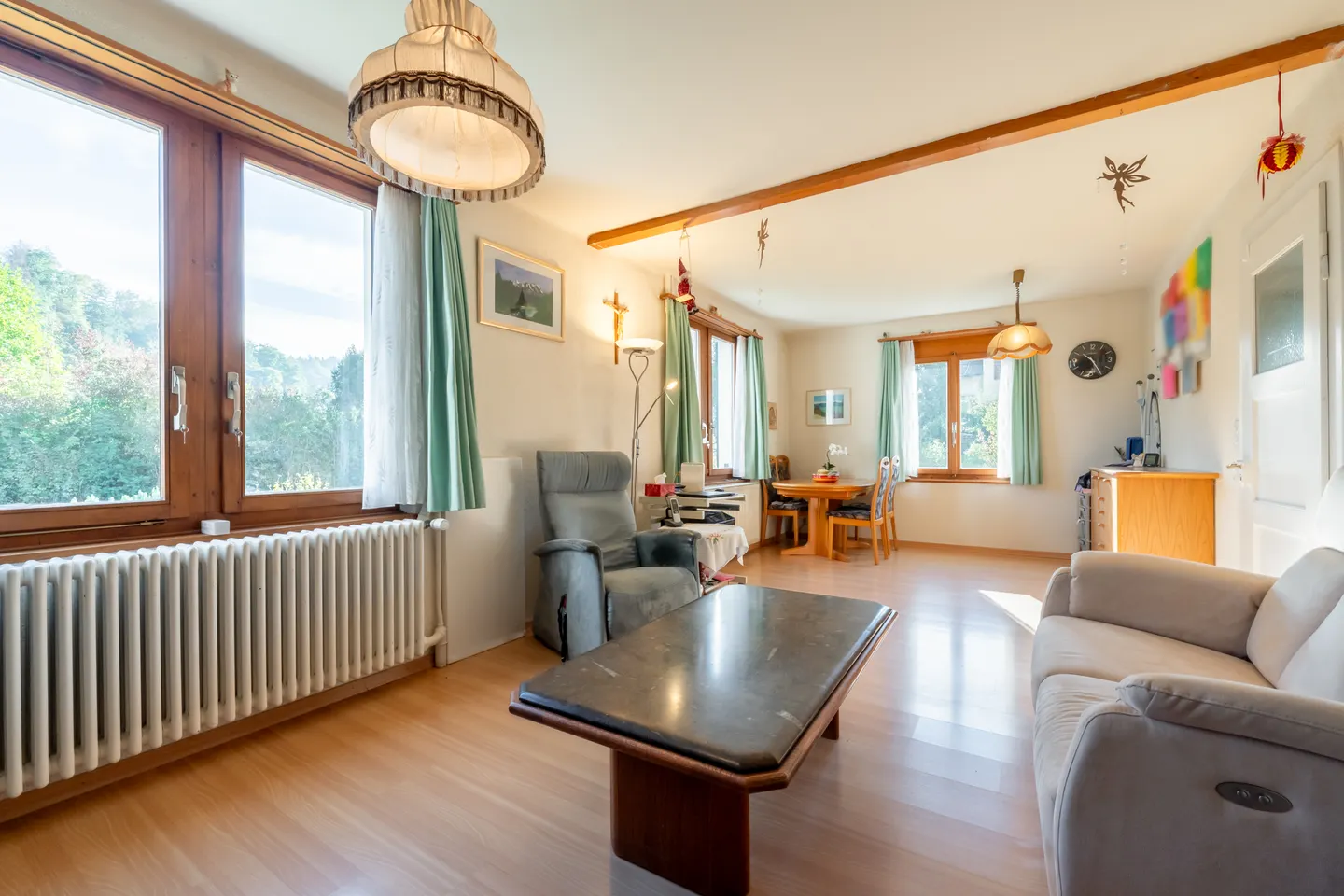 Charmantes Freistehendes Einfamilienhaus - Foto 6 von 9