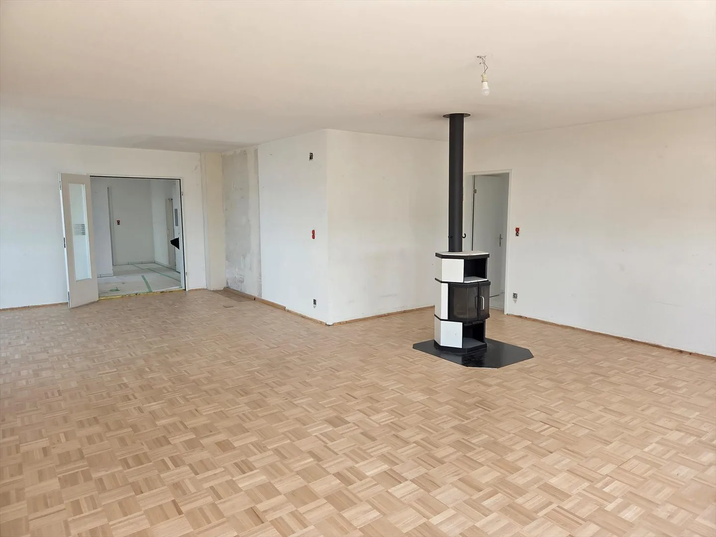 6-Zimmer-Wohnung - Foto 6 von 12