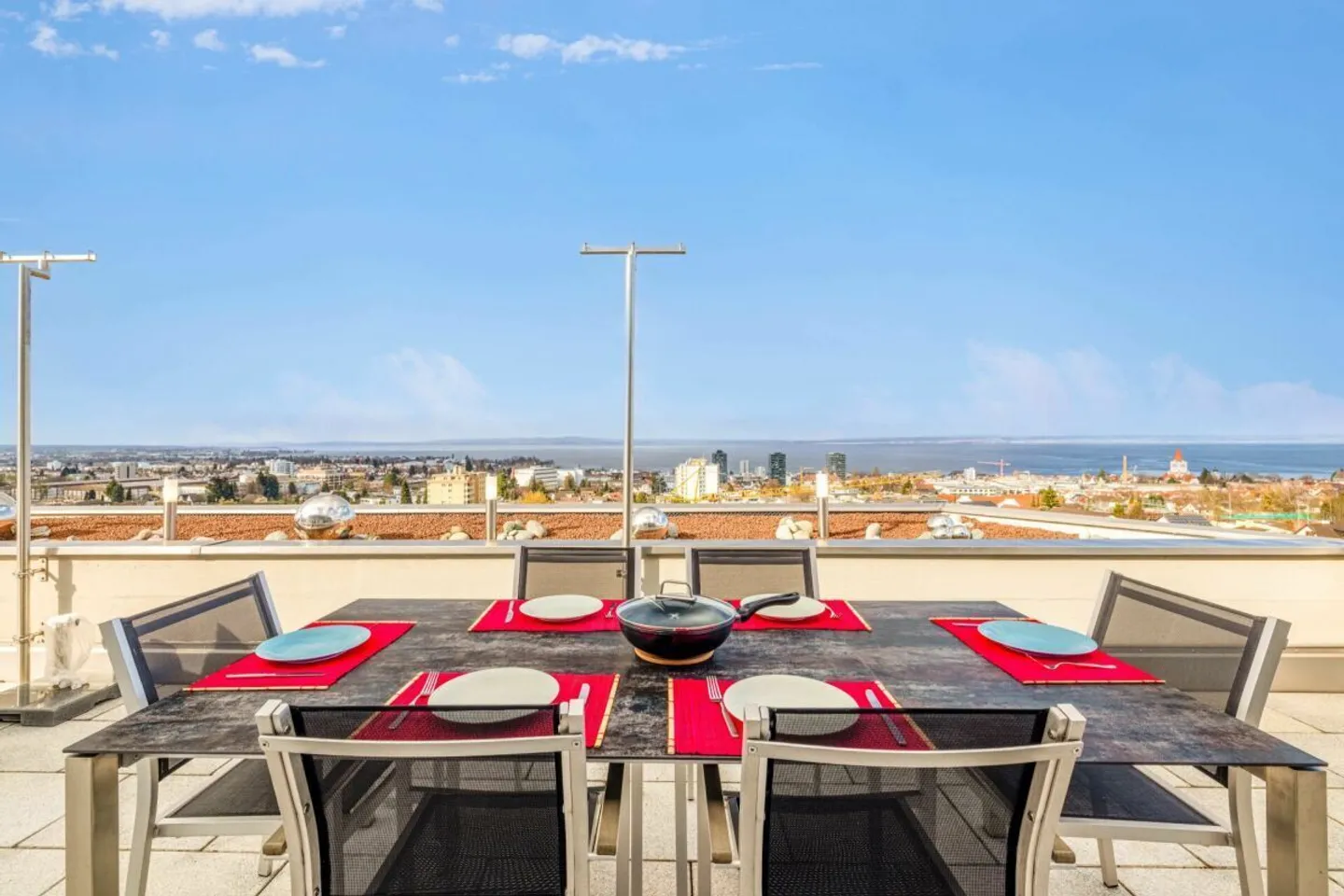 Résidence de terrasse 4,5 pièces avec vue à 180° sur le lac de Constance - Vivre spacieux dans un emplacement privilégié en pente - Photo 13 sur 15