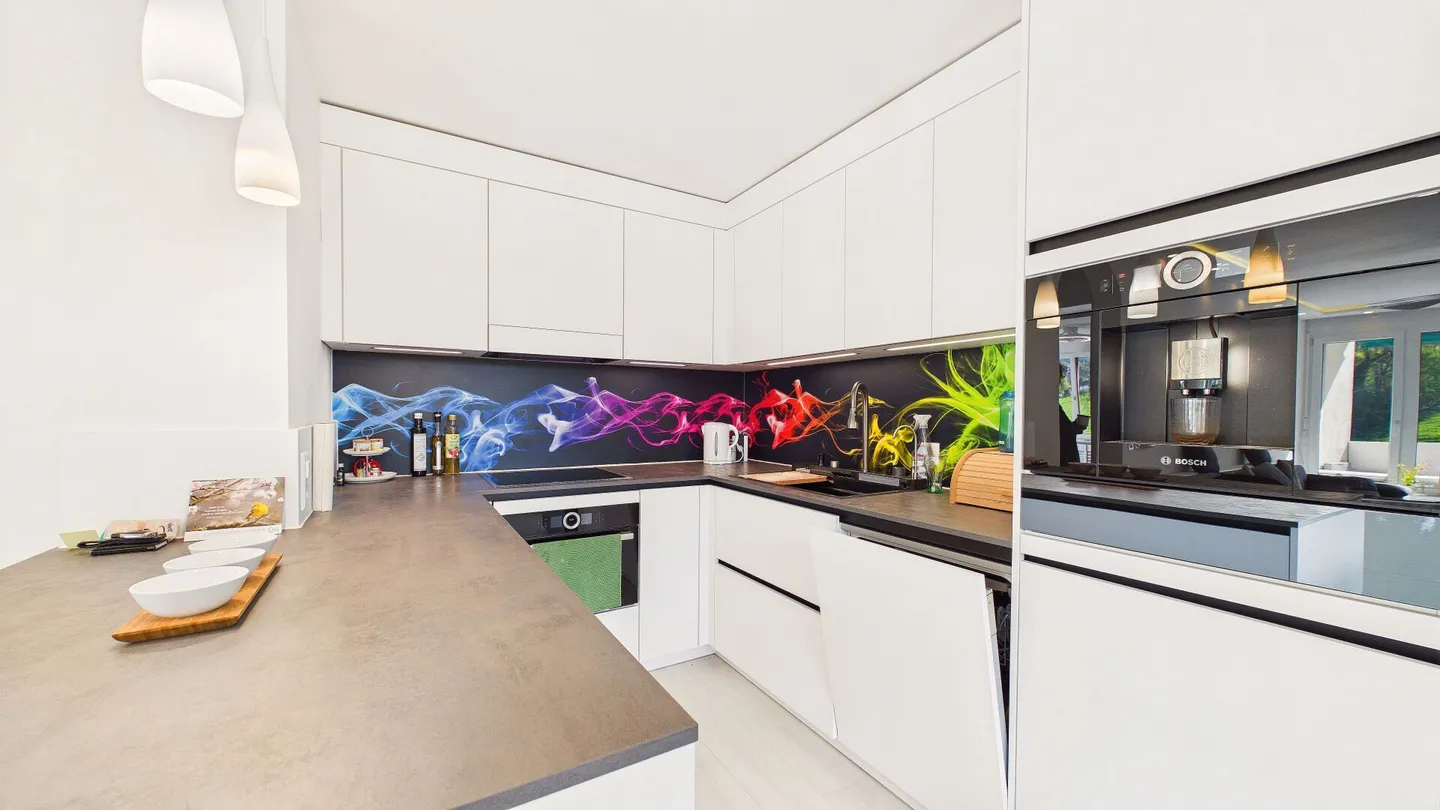 Stylish living in a quiet and central location in Dietikon - Photo 8 of 17