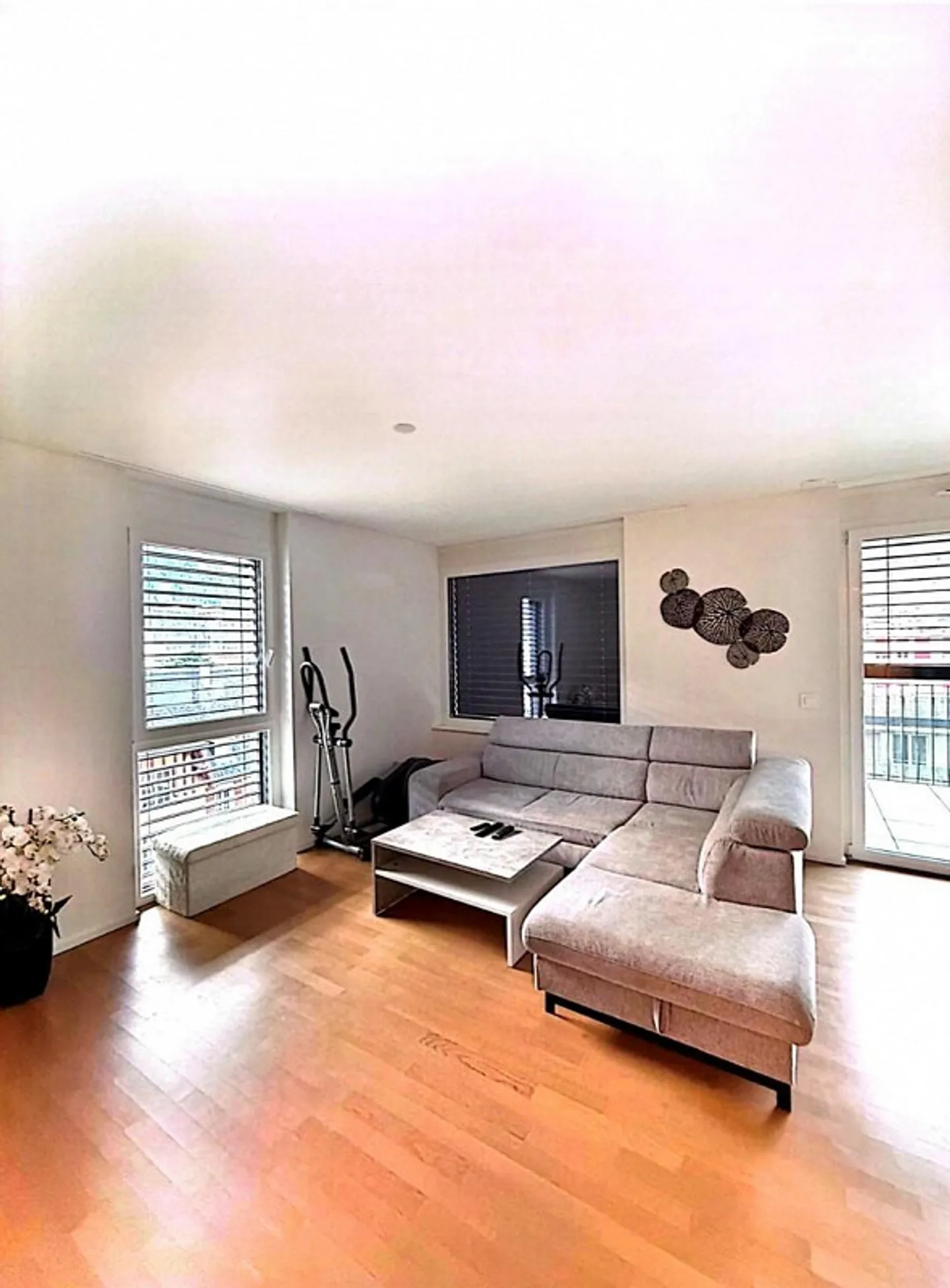 Alloggio luminoso vicino alla stazione - Foto 1 di 6