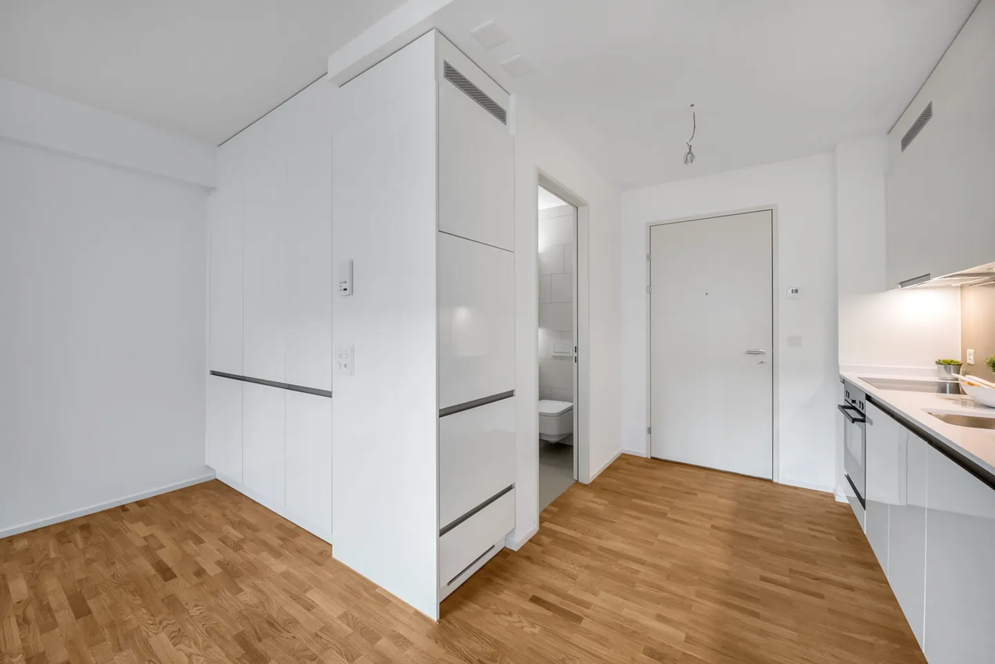 Charming 1.5-Room Apartment - Photo 2 of 3