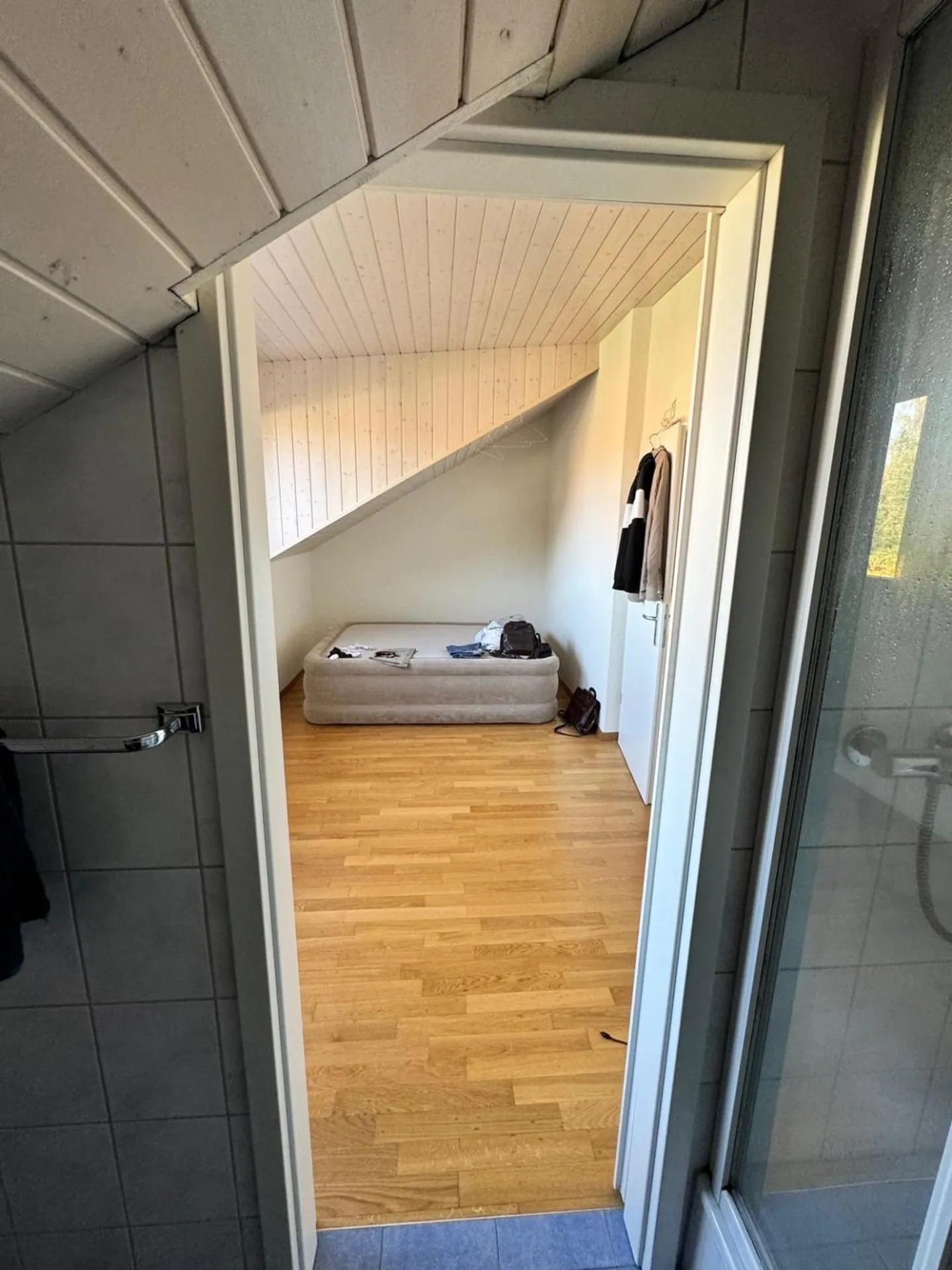 Casa singola in affitto - Foto 11 di 16