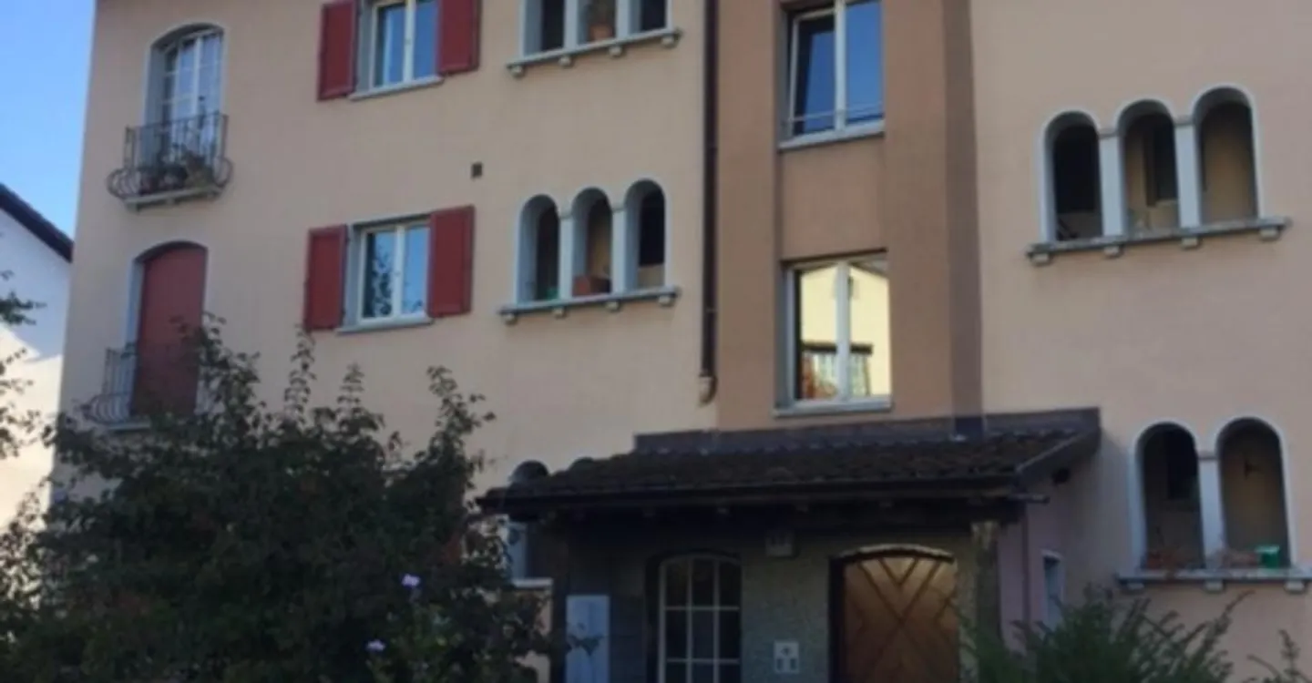 Parkplatz in Zürich-Altstetten - Foto 1 von 1