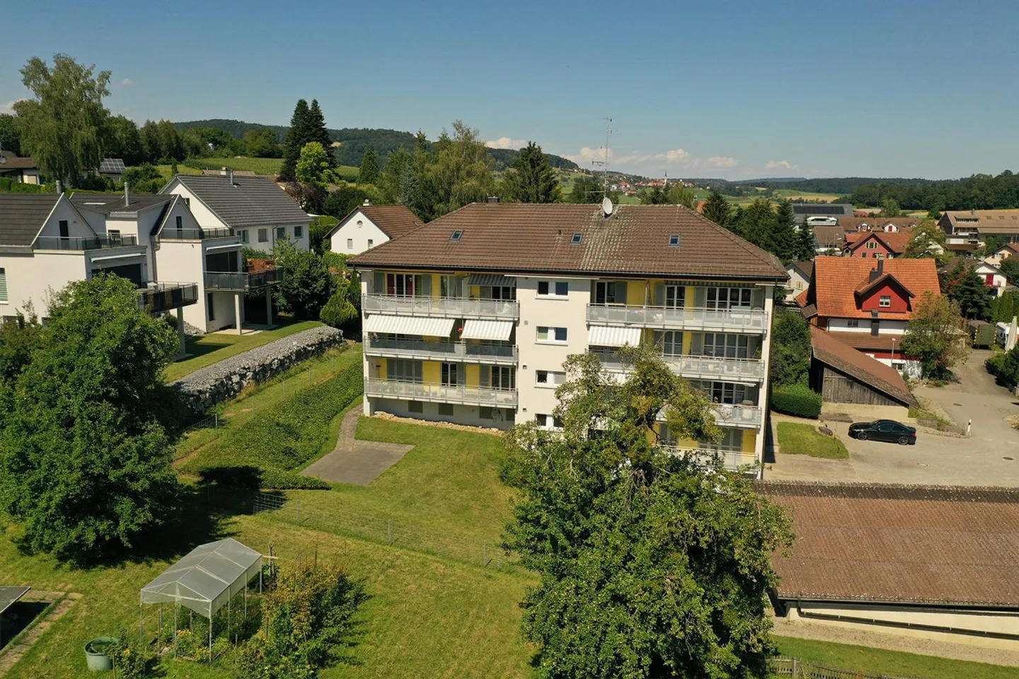 Confortable avec balcon ensoleillé du soir et belle vue - Photo 8 sur 10
