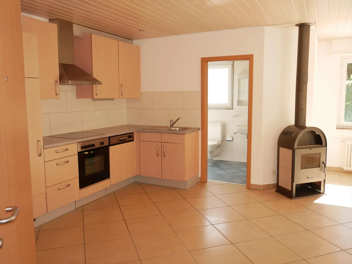 2.5 Room Apartment - Photo 1 of 11
