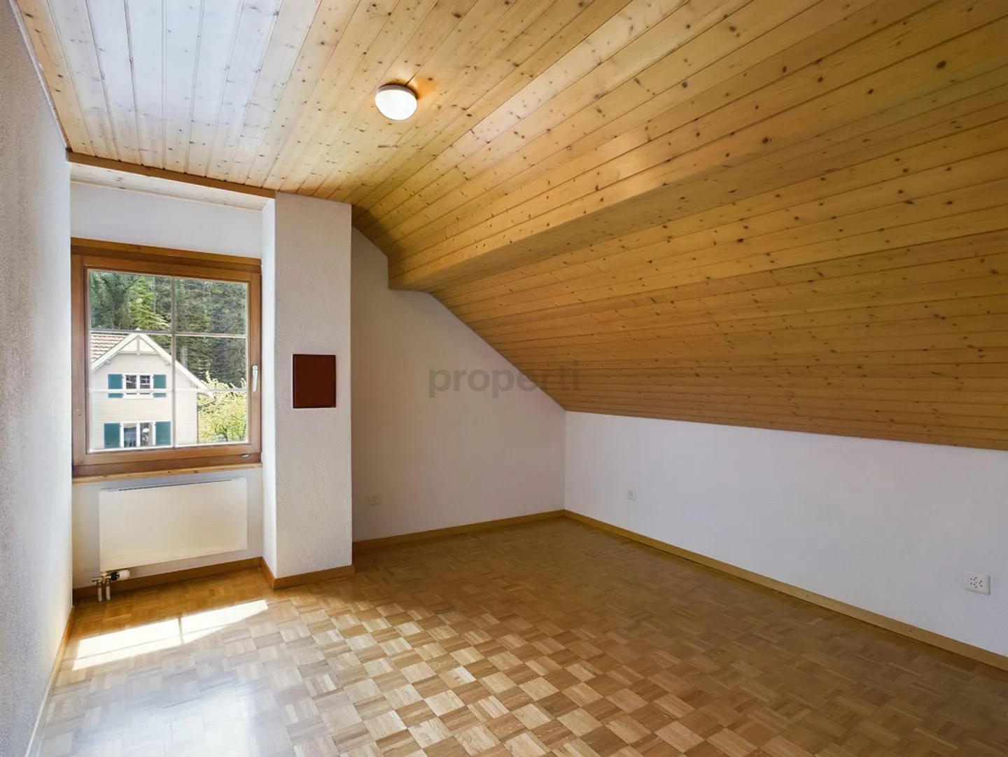 Cozy 3.5-room attic apartment in the best location in Rheineck - Photo 6 of 10