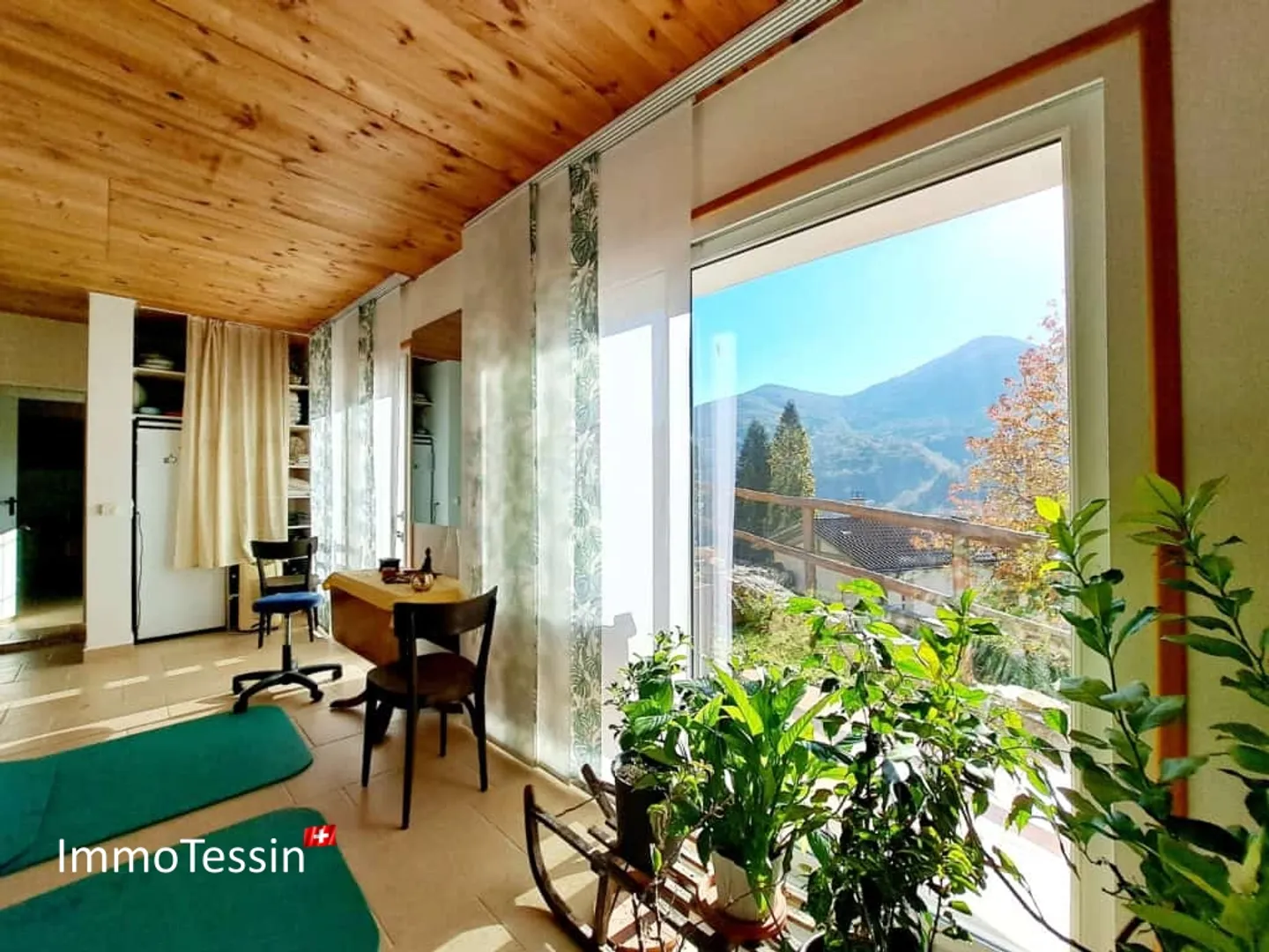 OPPORTUNITÀ: Hotel, B&B e appartamenti per le vacanze, vicino al Lago Maggiore e al Lago di Lugano, in una bellissima posizione nella natura - Foto 7 di 13