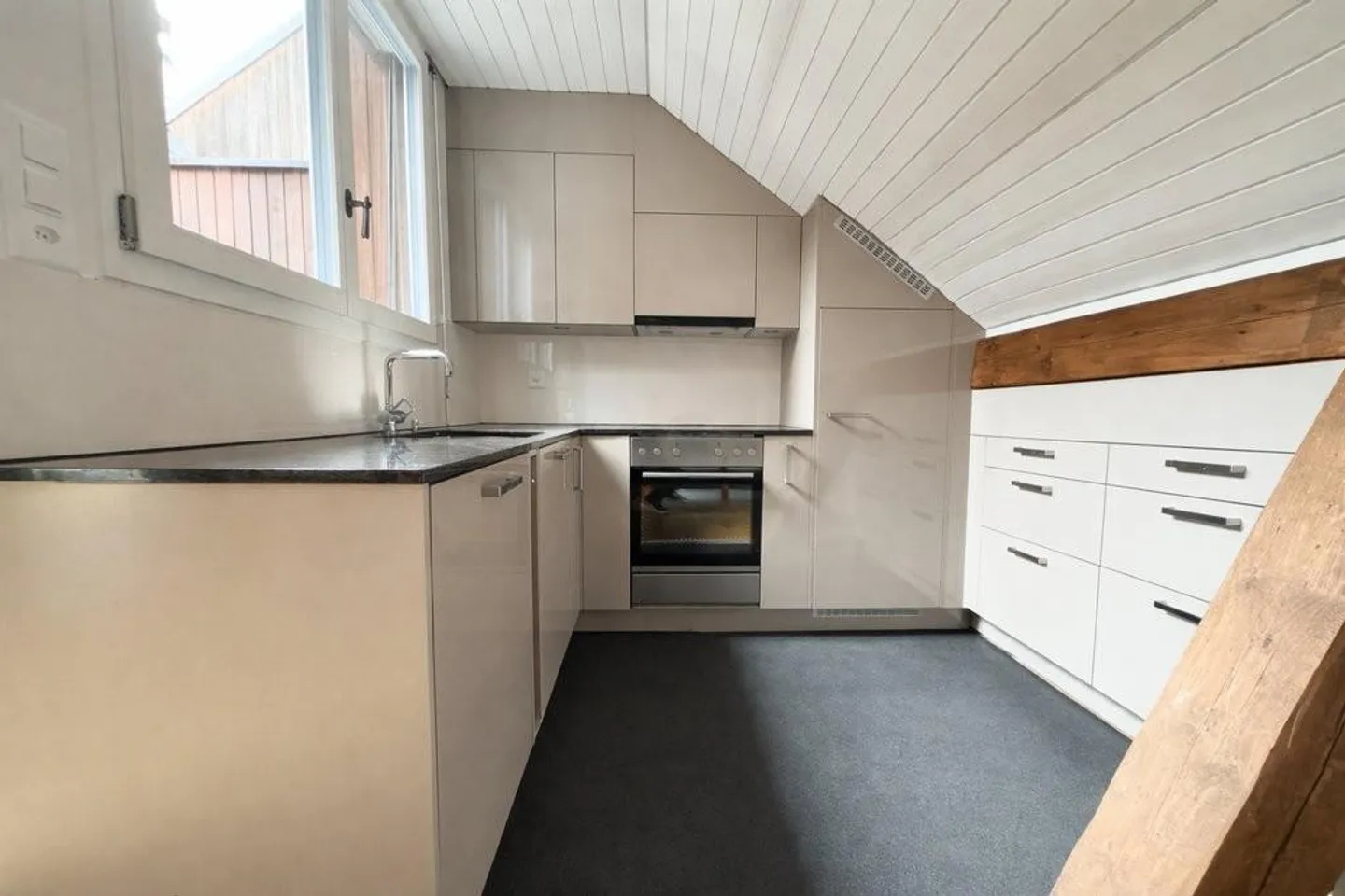 Charmante appartement 2.5 pièces au Hirschengraben - Photo 2 sur 11