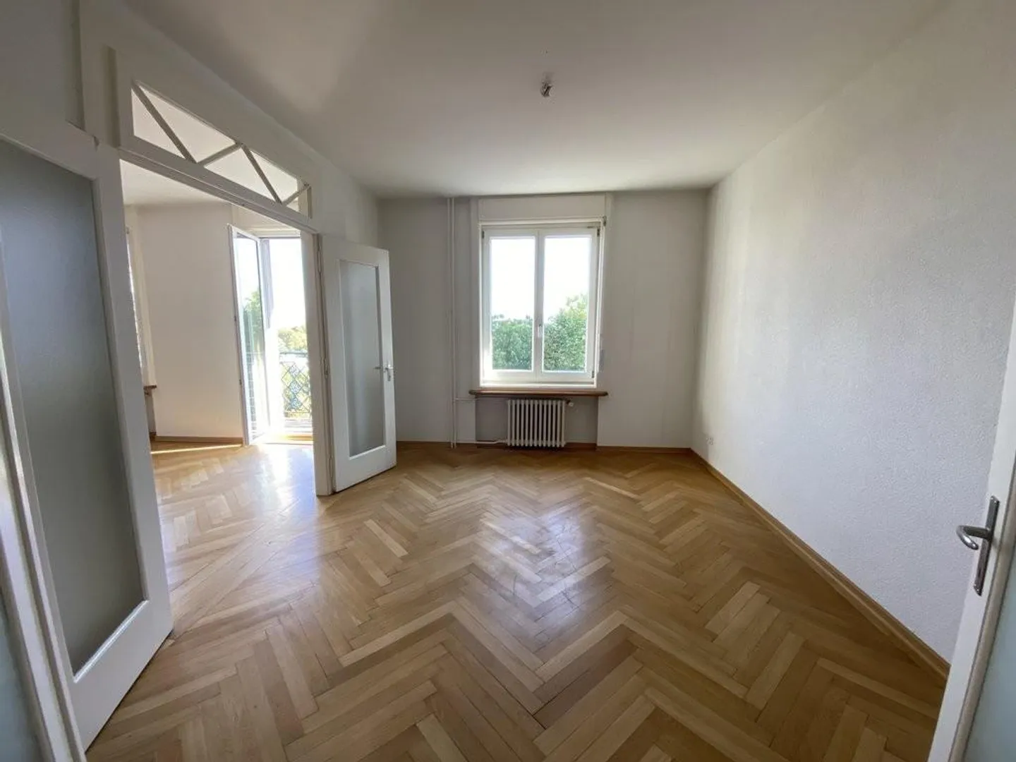 Beautiful apartment for rent on Boulevard de Pérolles! - Photo 3 of 10