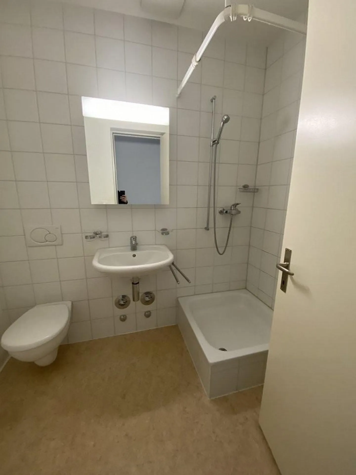 Beautiful apartment for rent on Boulevard de Pérolles! - Photo 7 of 10