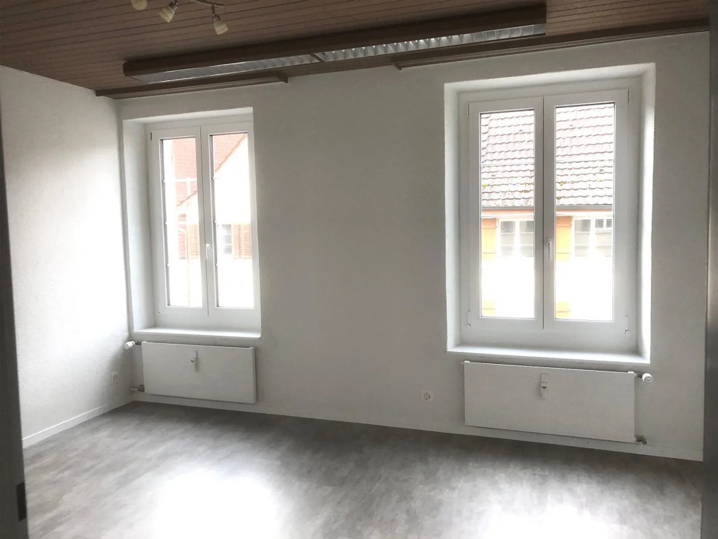 Bellissimo appartamento di 2½ locali in posizione centrale a Eschenz - Foto 4 di 8