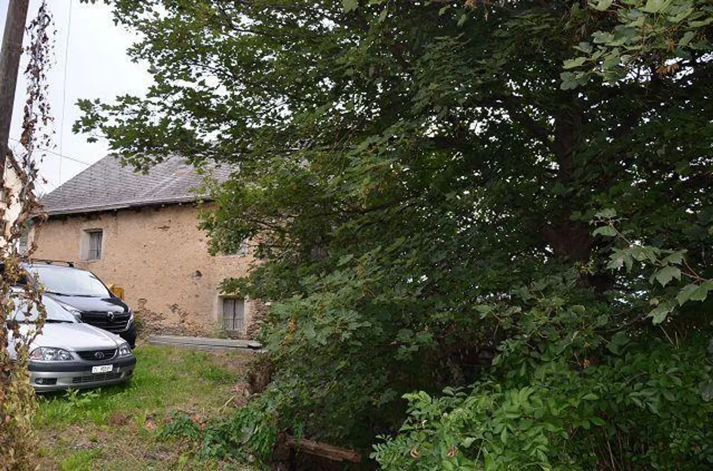 «Grande casa con giardino, stalla e rustico da ristrutturare in una posizione molto soleggiata, tranquilla con bellissima vista» - Foto 9 di 43