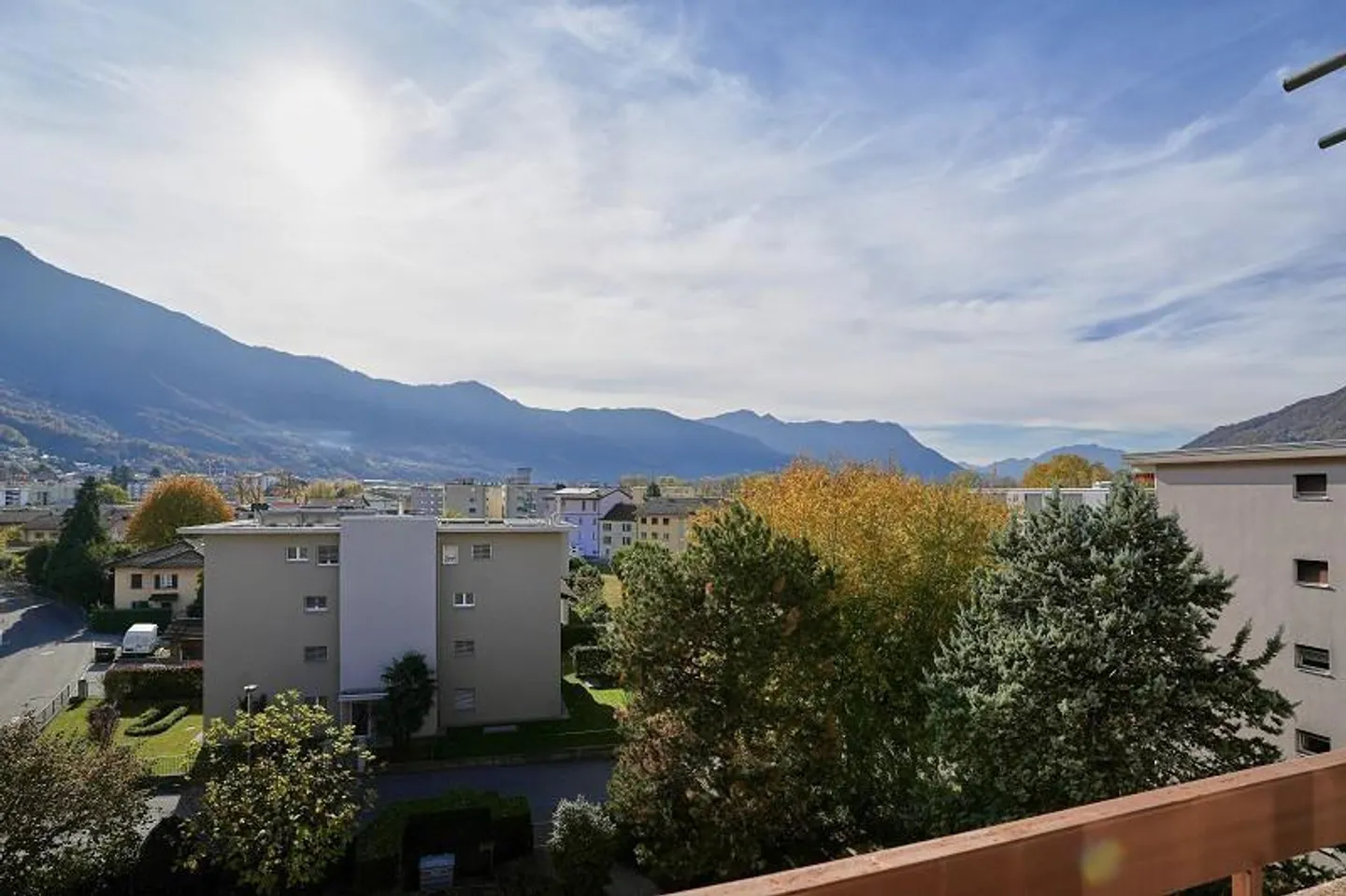 Appartement de 2 1/2 pièces dans un emplacement central, calme et ensoleillé - Photo 15 sur 23