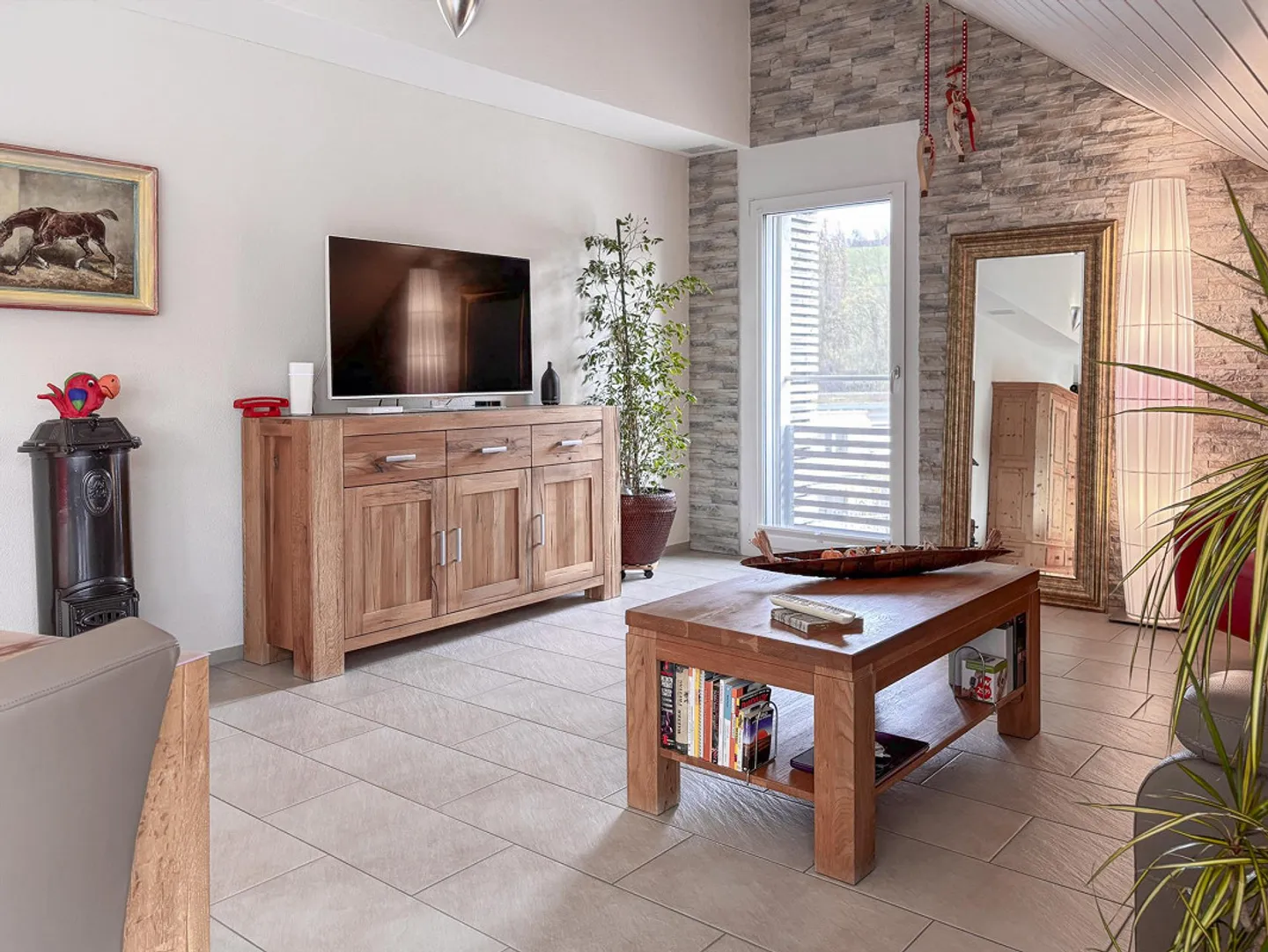 Moderne Wohnoase mit Terrasse - Foto 3 von 11