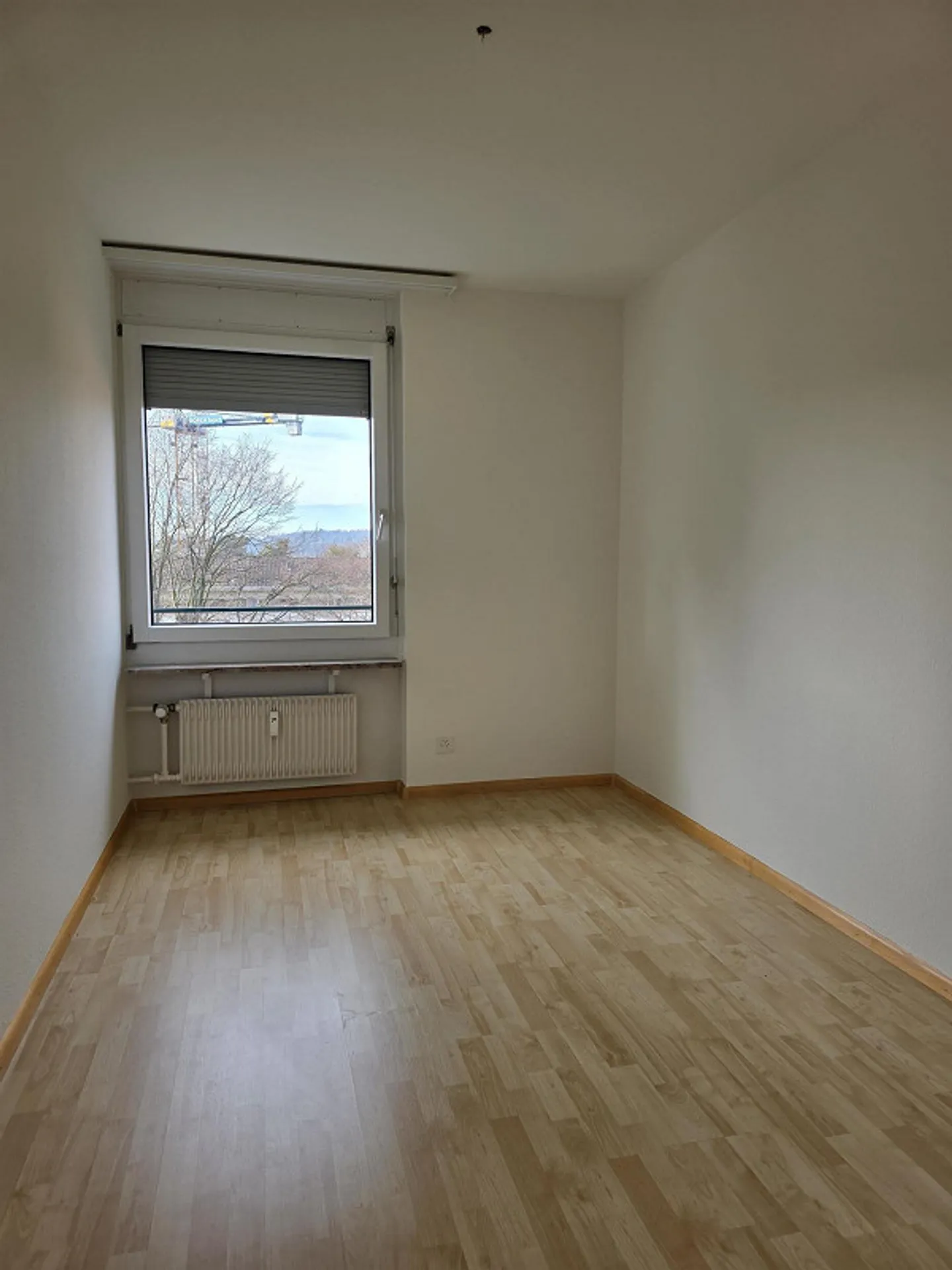 Hübsche 4-Zimmer-Whg mit toller Aussicht in Arlesheim (6.OG mit Lift) - Photo 11 of 14