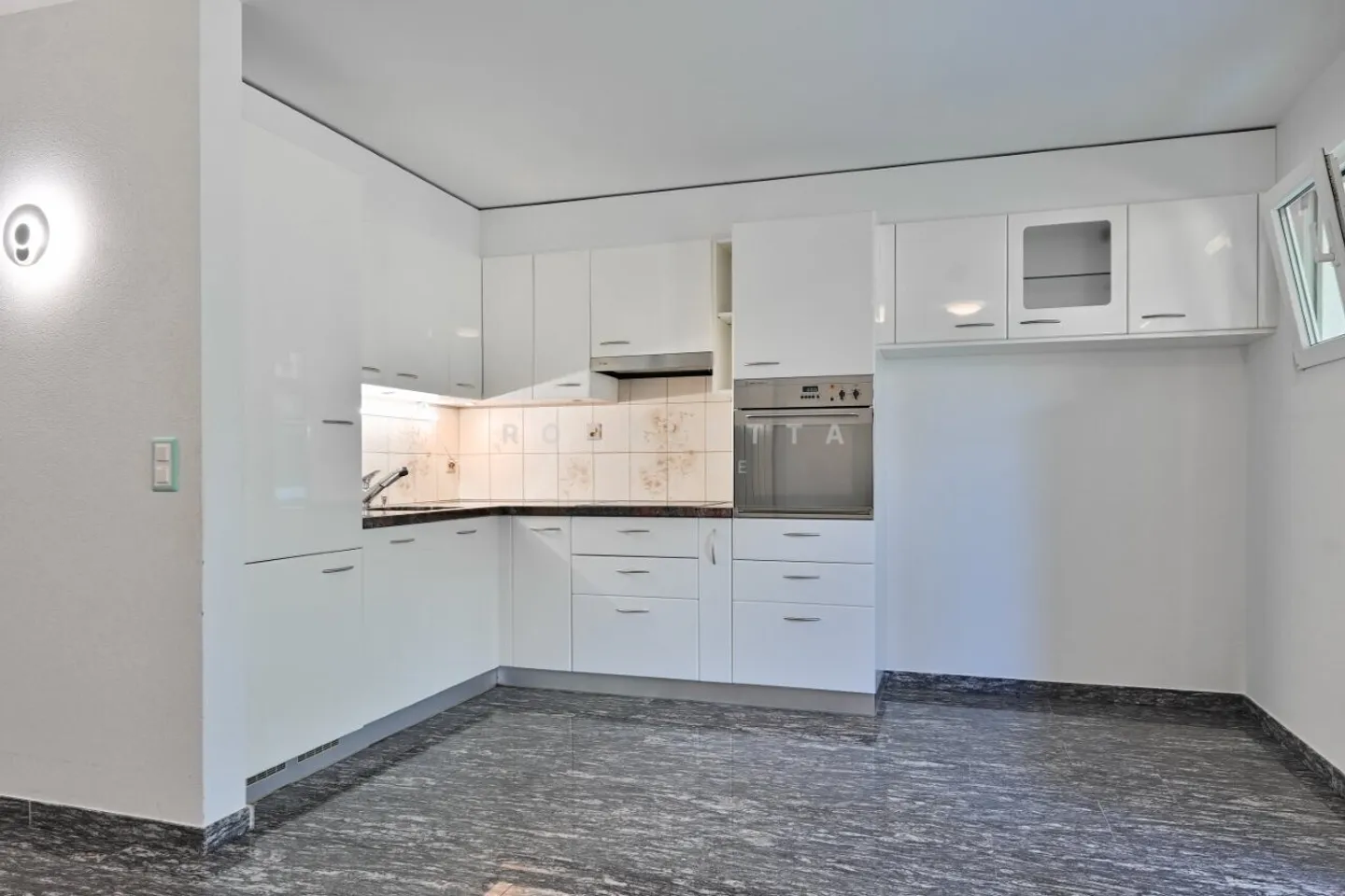 Appartamento Charmante con Giardino - Foto 7 di 11