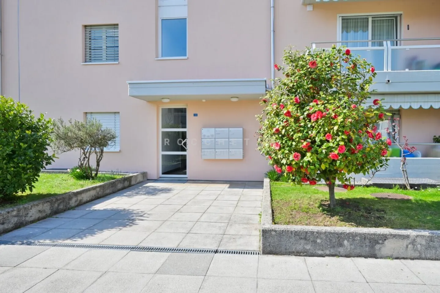 Appartamento Charmante con Giardino - Foto 2 di 11