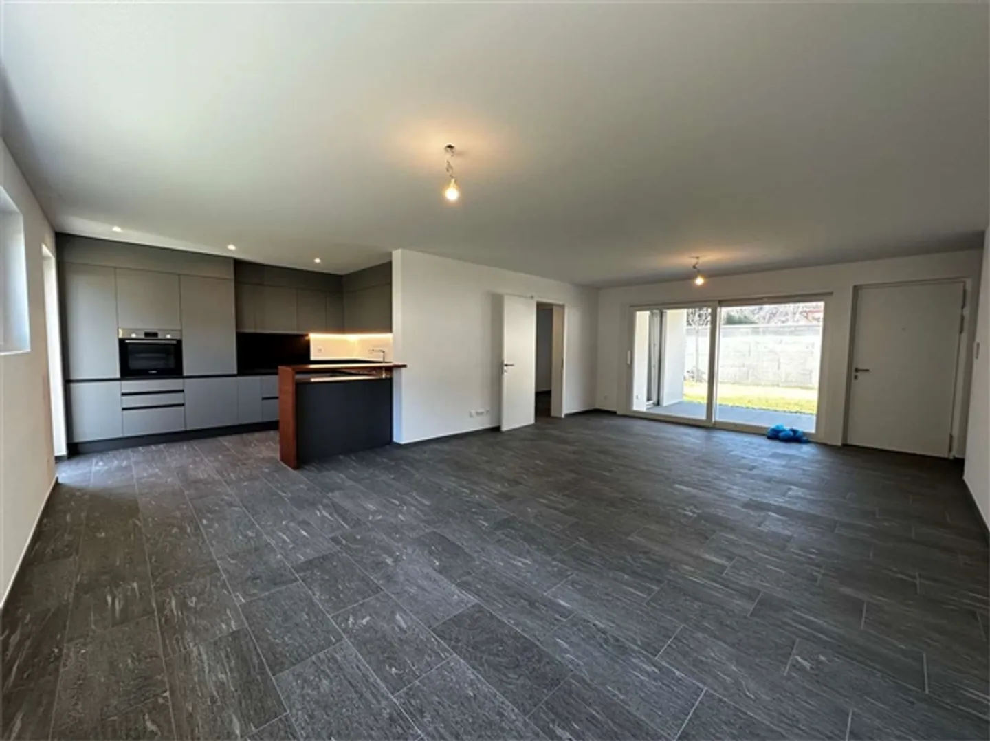 Casa principale luminosa con giardino privato - Foto 7 di 20