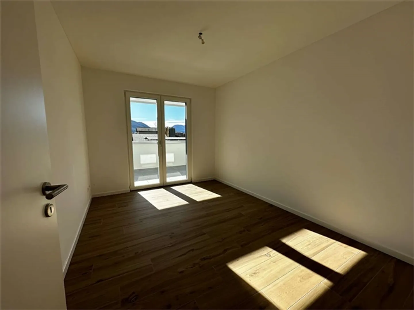 Casa principale luminosa con giardino privato - Foto 15 di 20