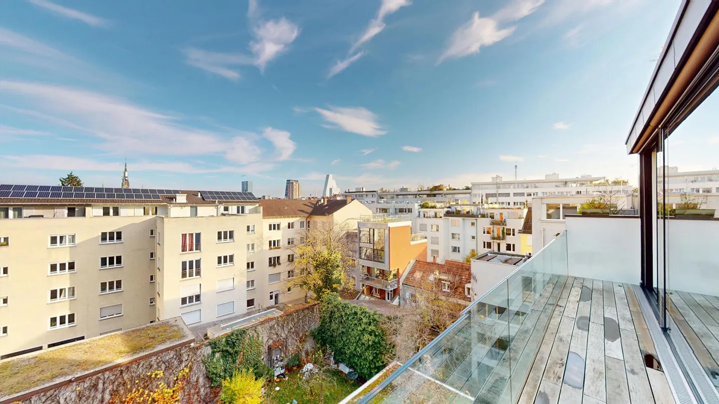Exclusive architect apartment above the rooftops of Basel with panoramic view of the Rhine - Photo 6 of 14