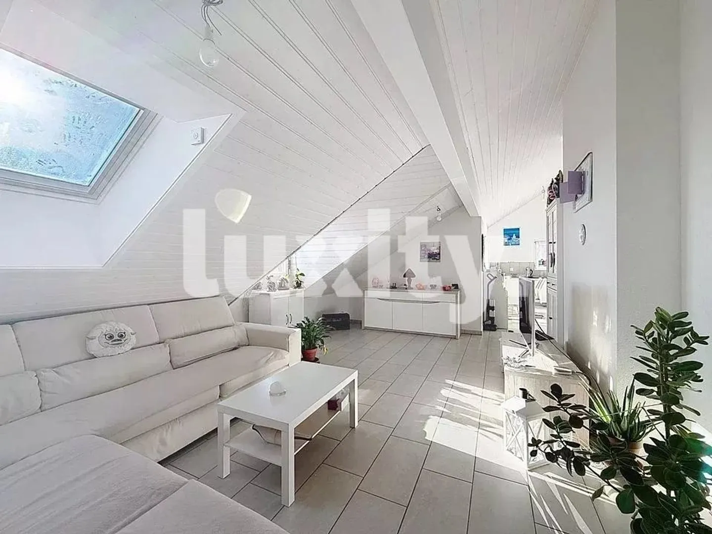 Wohnung im Obersten Stock mit Seeblick - Foto 4 von 7