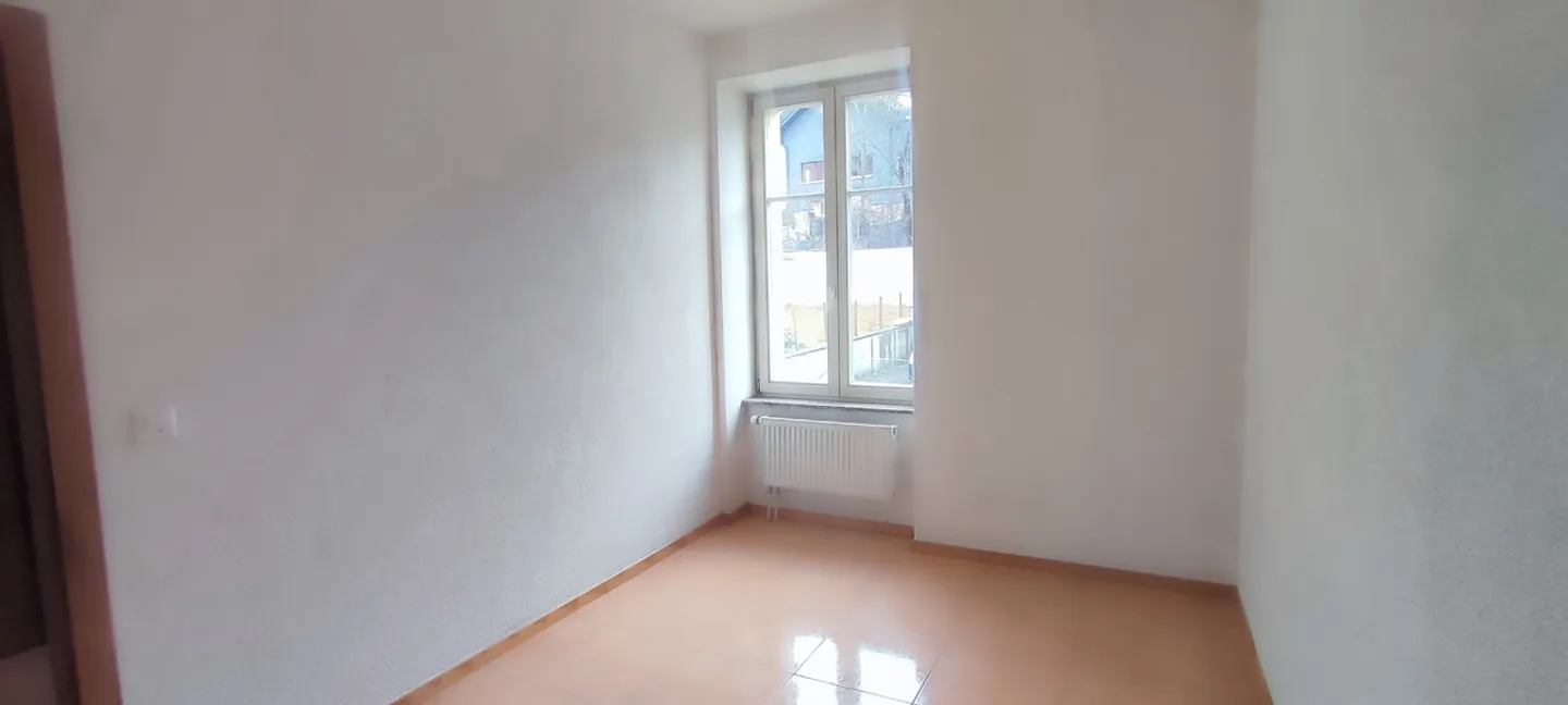Apartment for rent - Photo 7 of 9