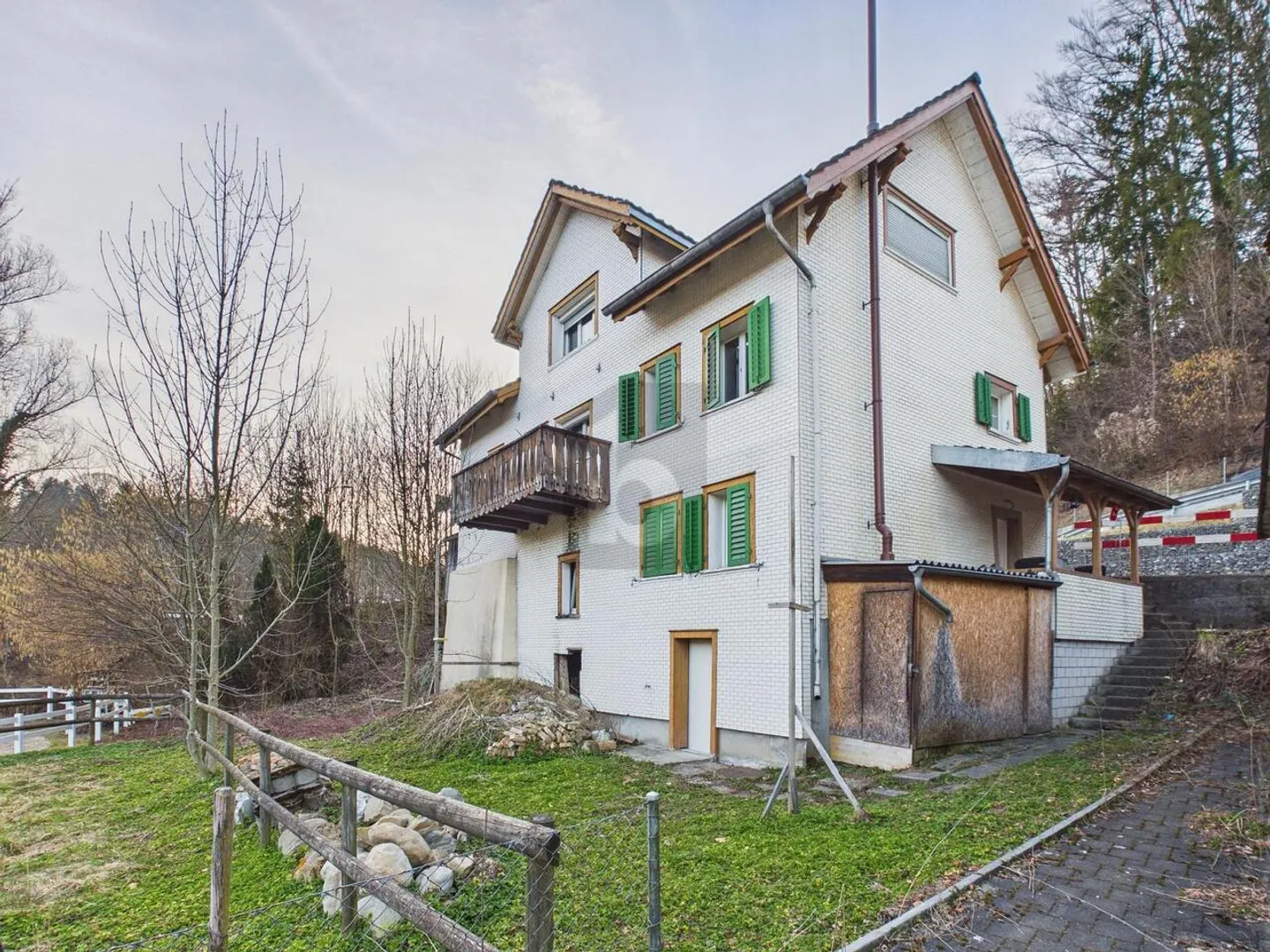 Investitions-Mehrfamilienhaus - Foto 1 von 6