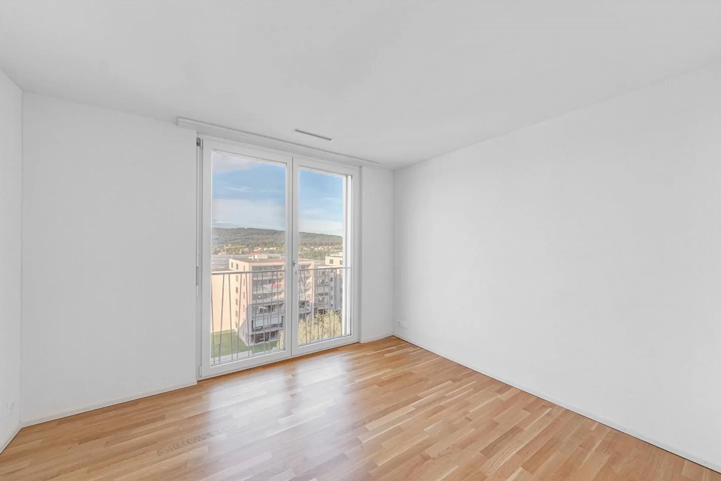 Moderne 4.5 Zimmerwohnung in Lenzburg - Foto 5 von 6