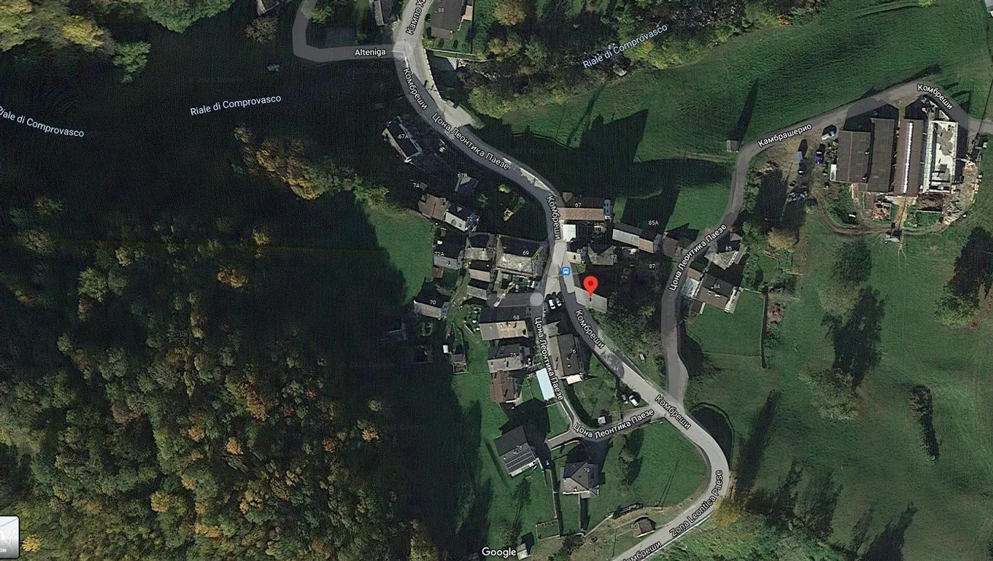 «Grande casa con giardino, stalla e rustico da ristrutturare in una posizione molto soleggiata, tranquilla con bellissima vista» - Foto 41 di 43