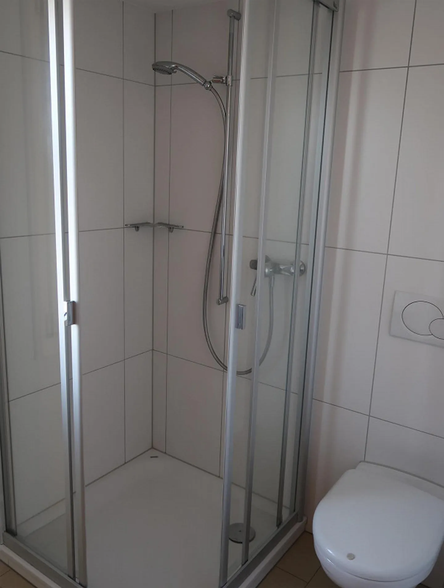 Appartement 2,5 pièces avec vue - Photo 8 sur 10