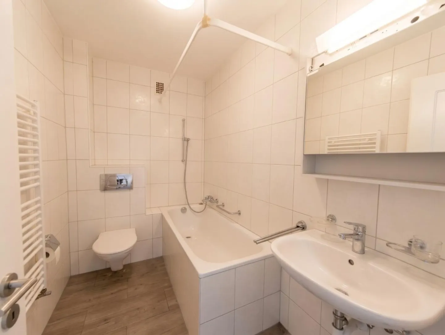 Schöne 3,5-Zimmer-Wohnung, hell und in ausgezeichnetem Zustand. - Foto 4 von 4