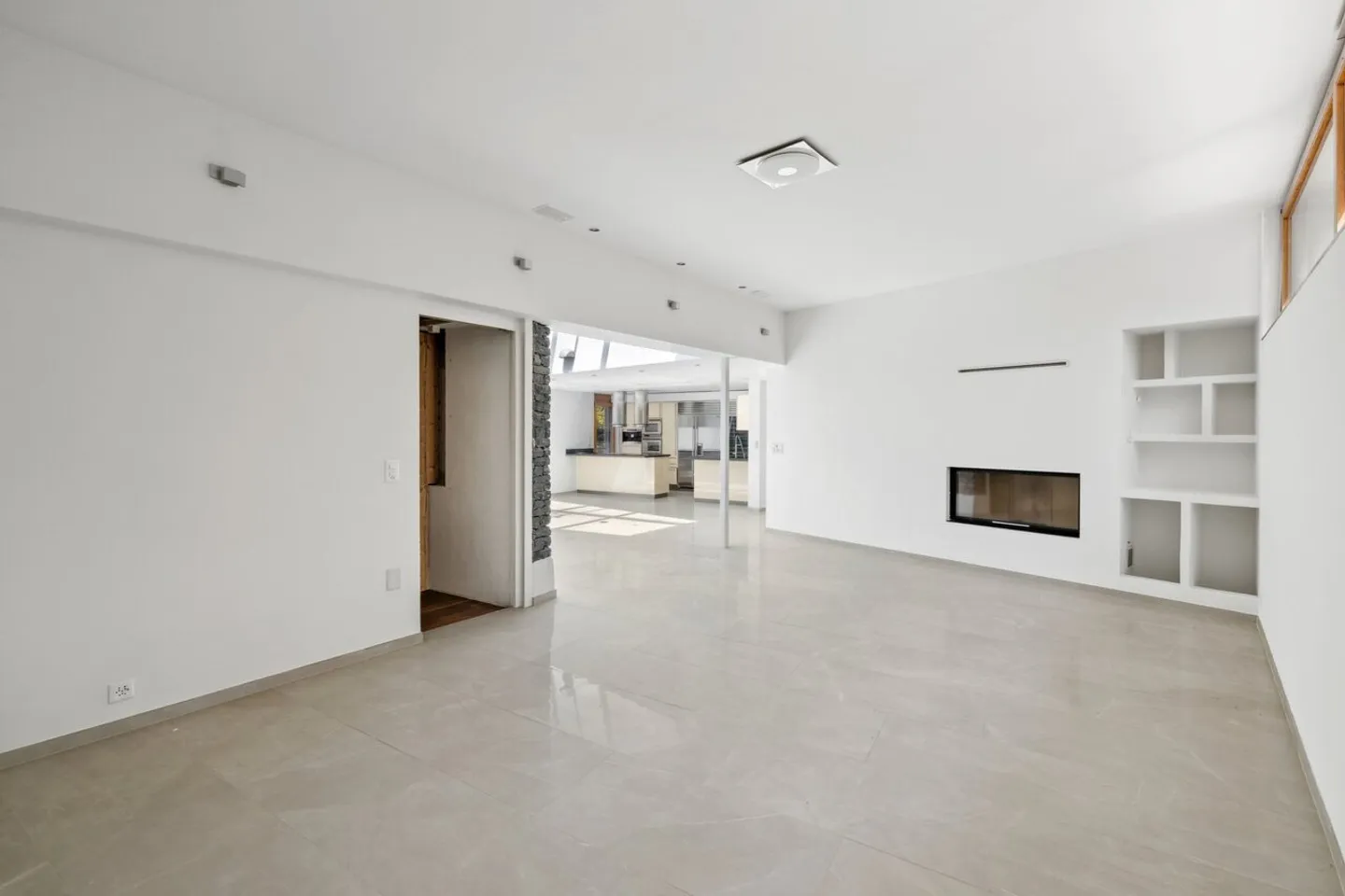 Exklusive Villa mit Pool - Foto 5 von 14