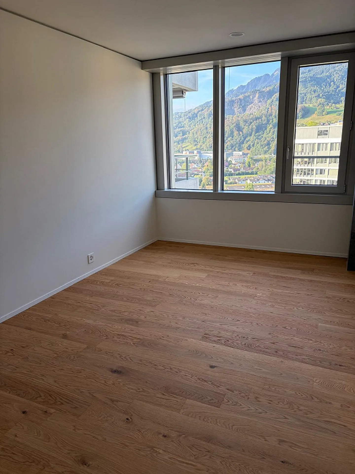 Luxuswohnung im Pilatus Tower - Foto 8 von 15