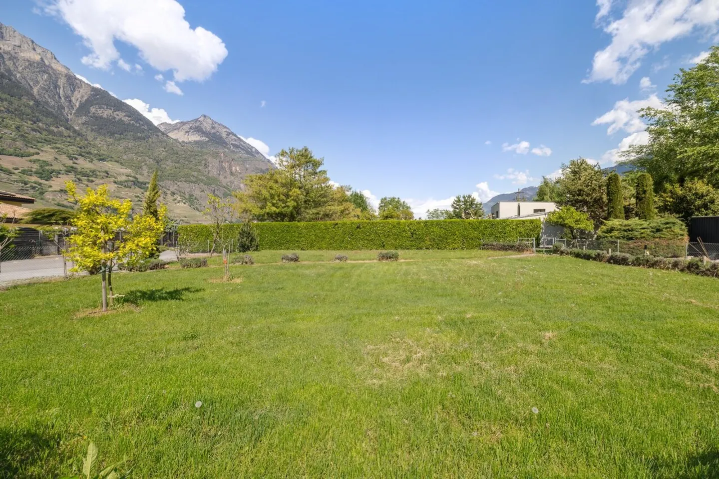 Exklusive Villa mit Pool - Foto 14 von 14