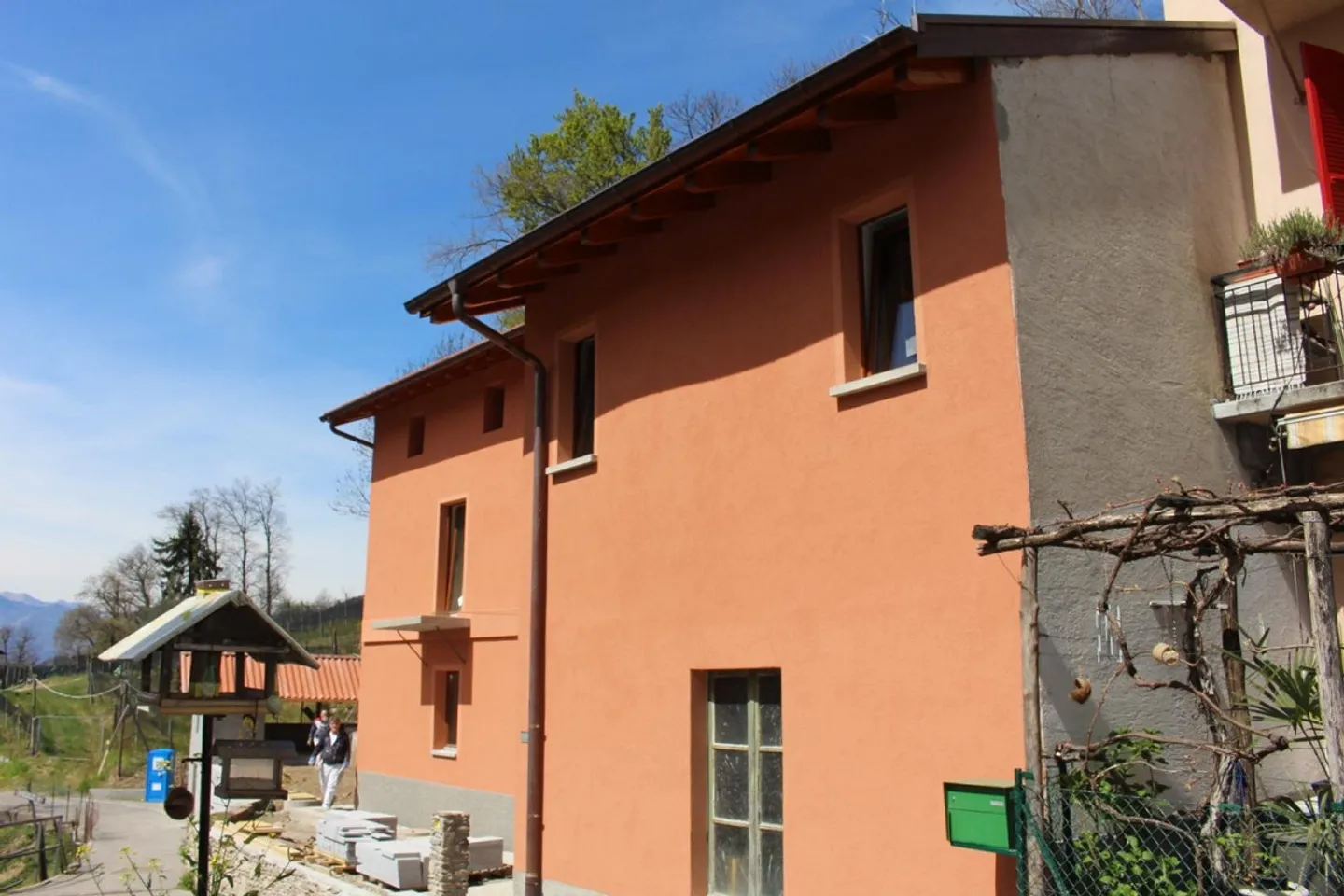 Chalet Incantevole con Vista Lago - Foto 3 di 30