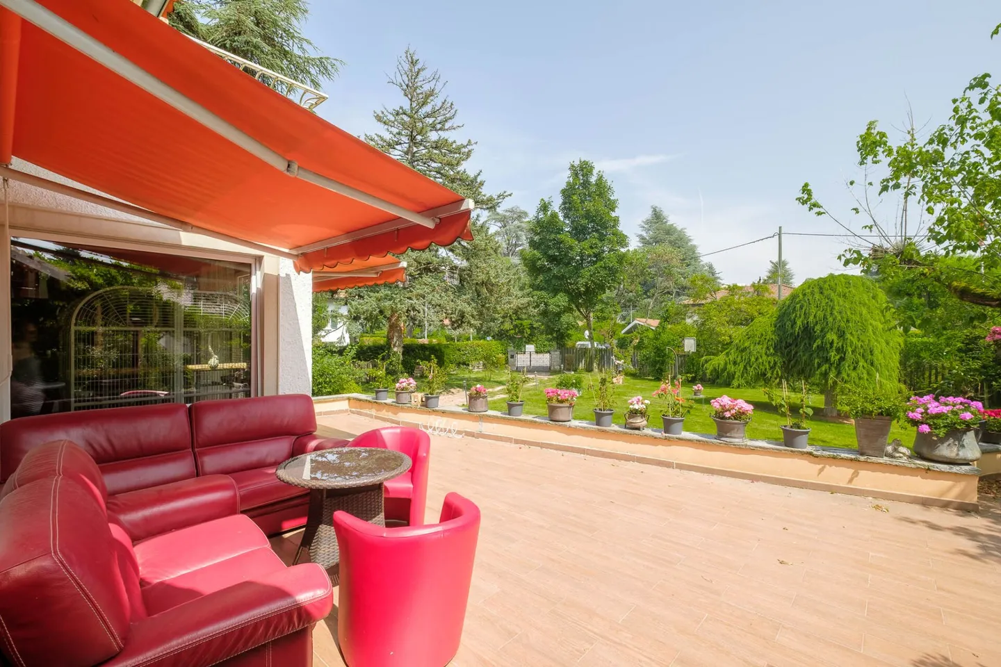 Casa indipendente con grande terreno - Foto 3 di 8
