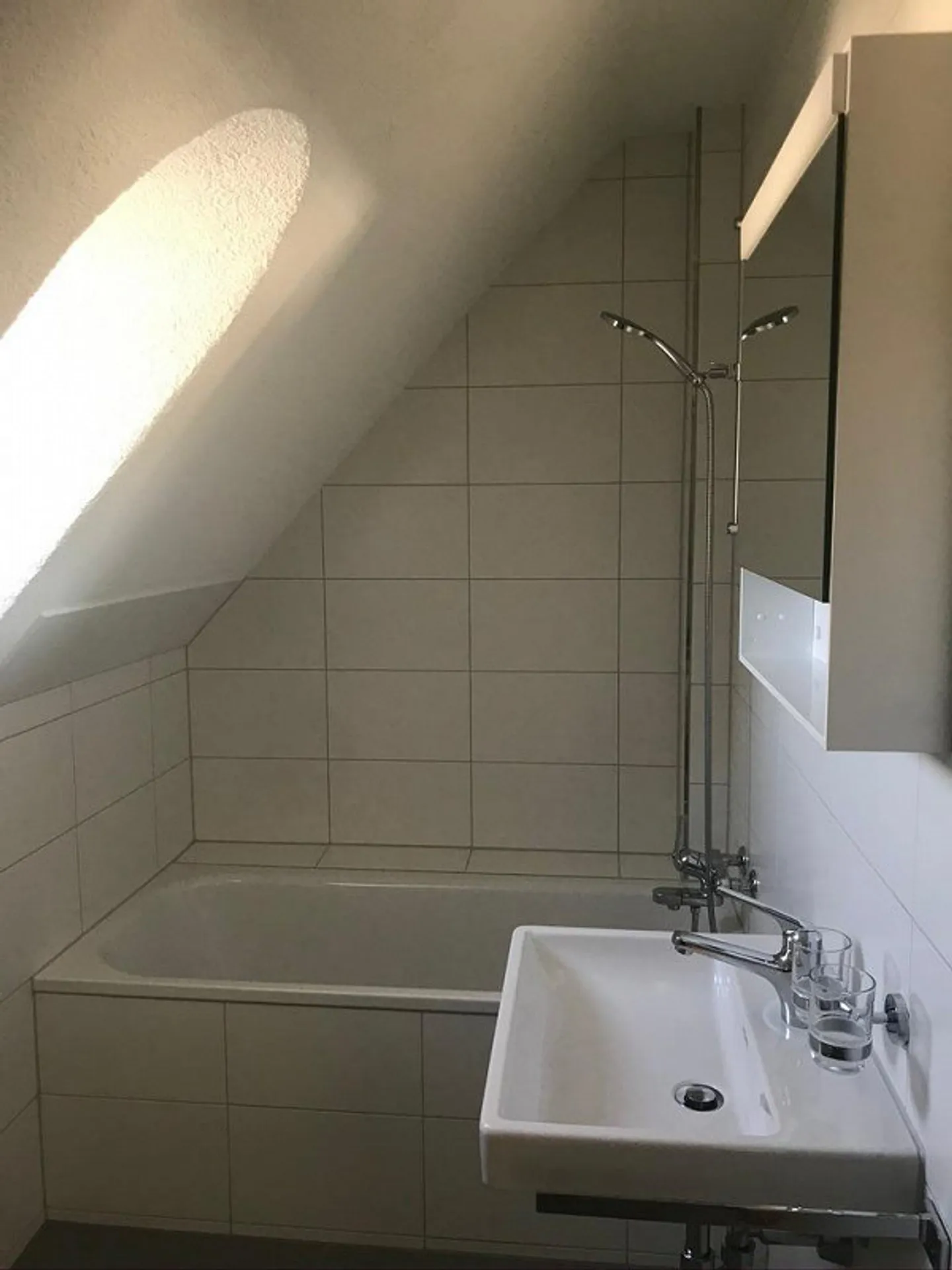 Appartamento duplex 4.5 stanze con vista lago - Foto 8 di 13