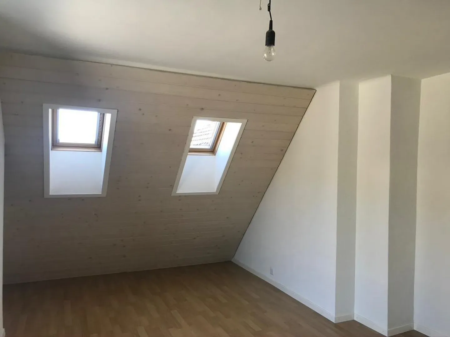 Appartamento duplex 4.5 stanze con vista lago - Foto 3 di 13