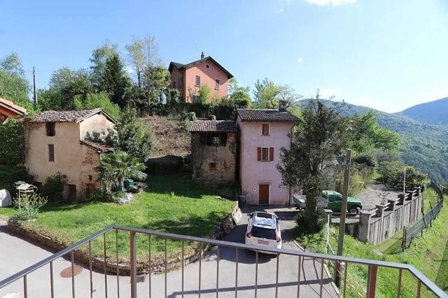 Chalet Incantevole con Vista Lago - Foto 17 di 30