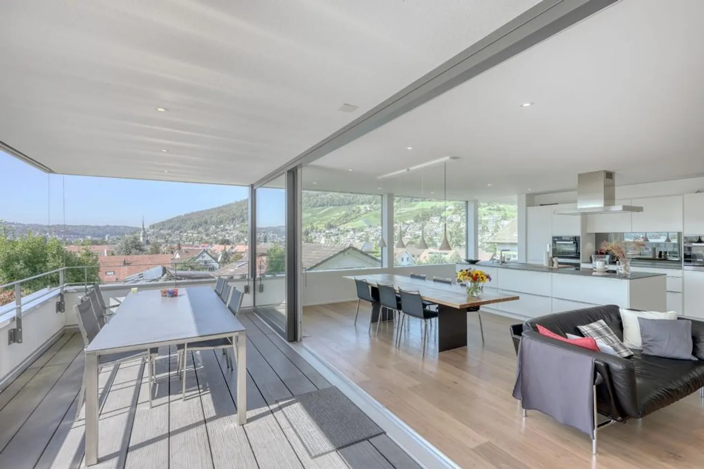 Lusso, vista panoramica e meraviglie di spazio? La tua residenza da sogno in una posizione privilegiata - Foto 6 di 25