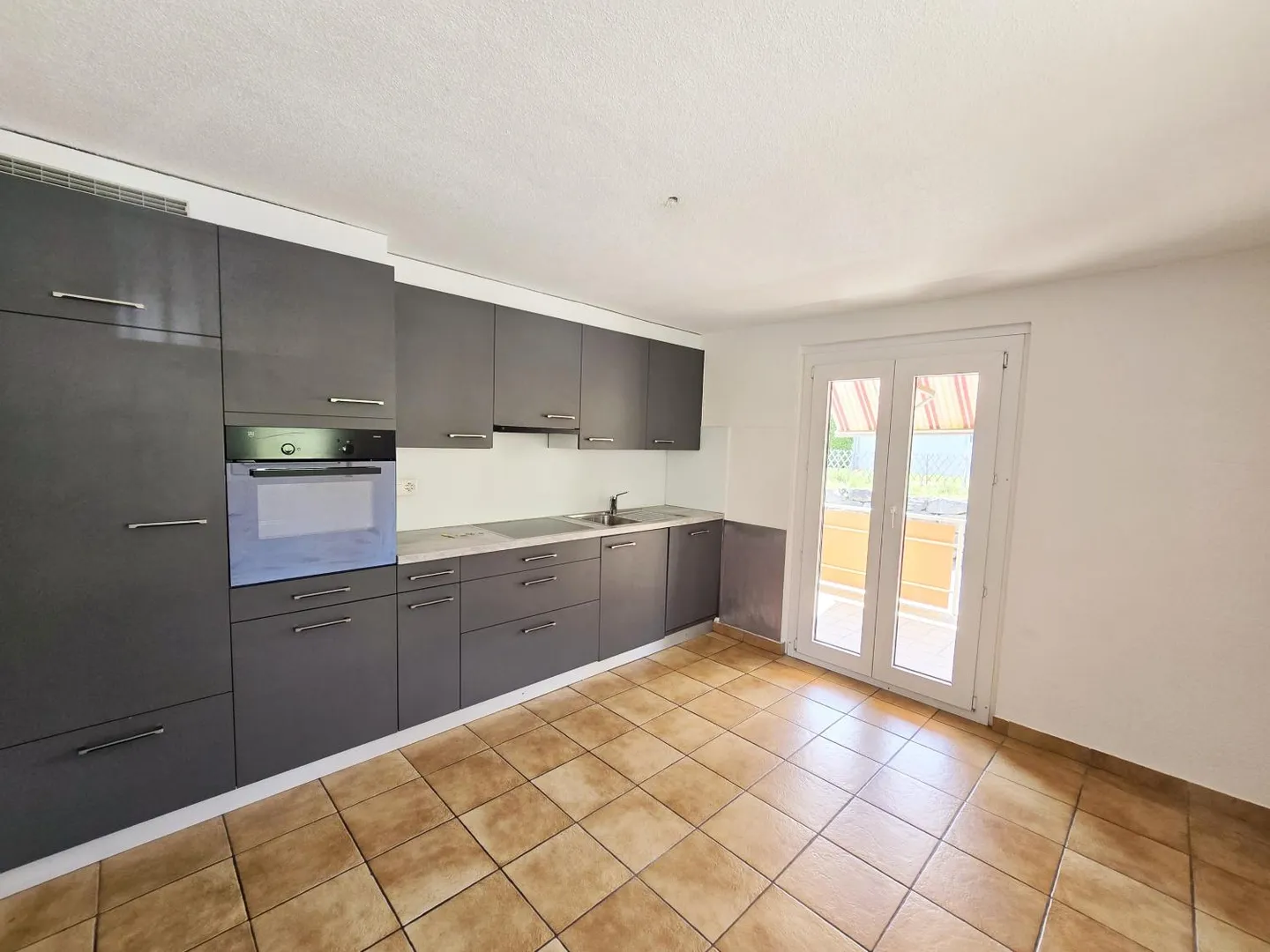 Appartamento 5.5 stanze - Foto 2 di 6