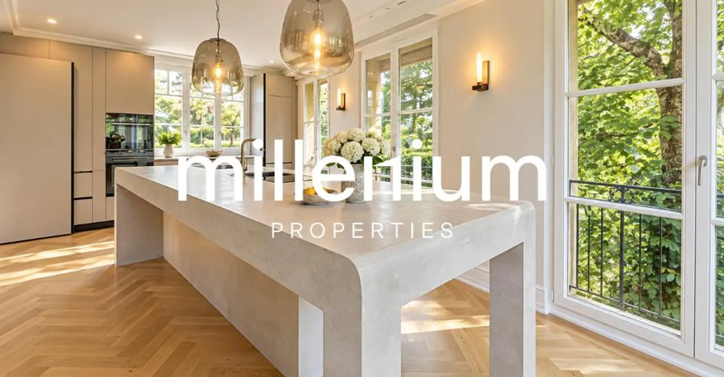 Characterful Master Villa in the Heart of a Green Setting in Nyon - Photo 3 of 10