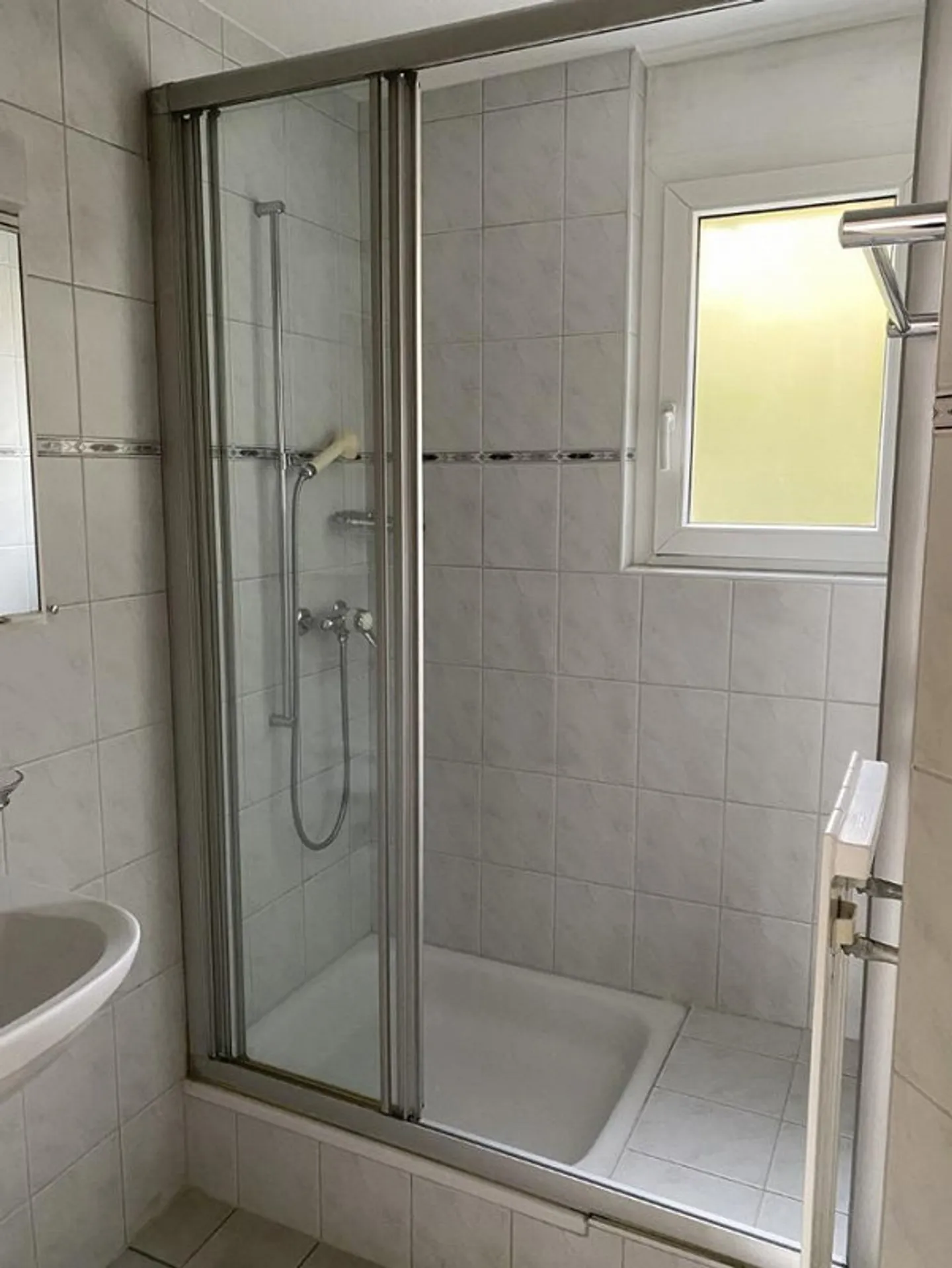 Geräumige Wohnung mit Seeblick - Foto 10 von 12