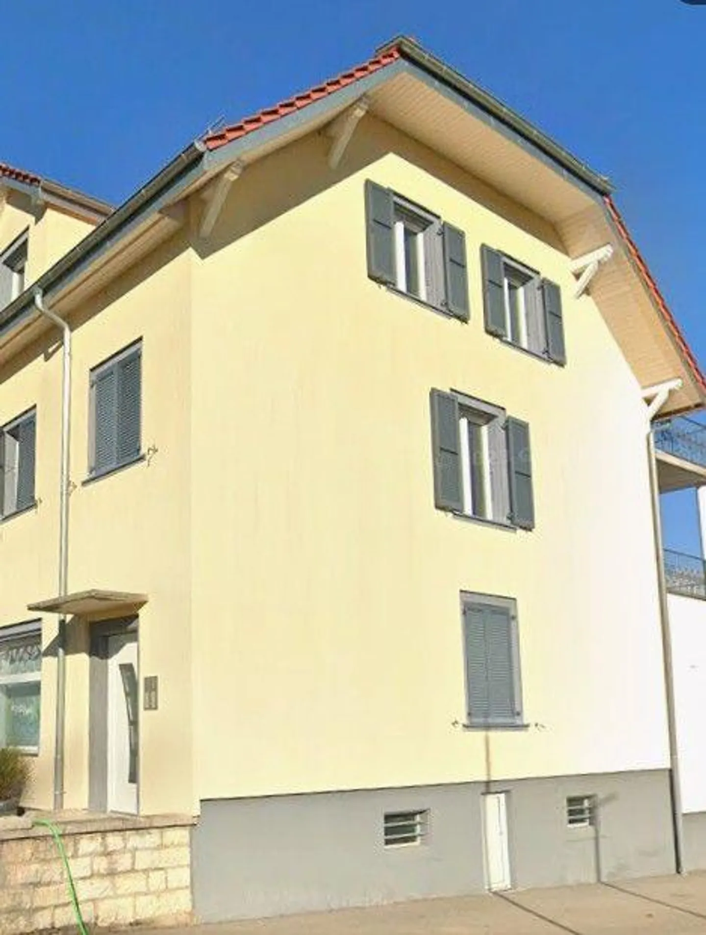 Gemischt genutztes Mietgebäude - Foto 4 von 13