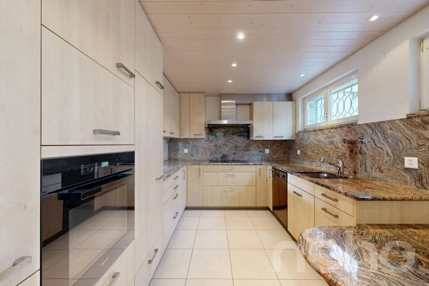 Charmantes Reihenhaus mit Garten - Foto 9 von 13