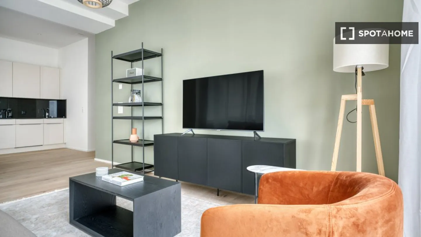 Wohnung mieten - Foto 2 von 14